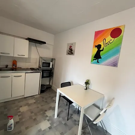 Studette Confort Et Simplicité Apartamento Besanzón